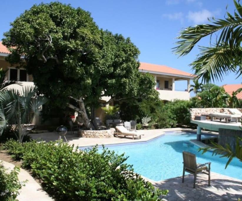 Caribbean Happyness Apartment Willemstad Bagian luar foto