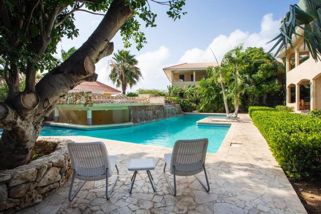 Caribbean Happyness Apartment Willemstad Bagian luar foto